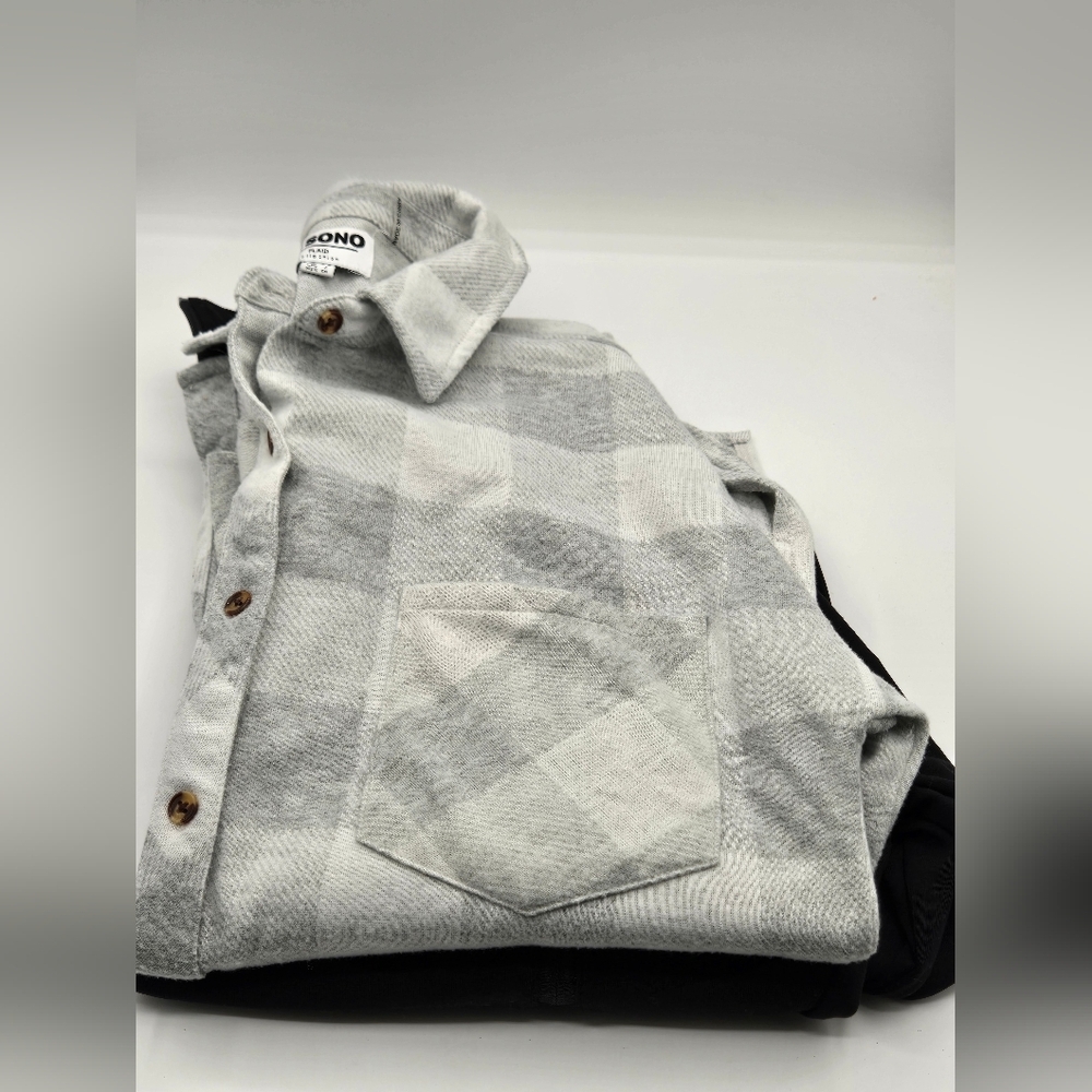 OLD NAVY & CI SONA Tops Sz Small Junior Active Fleece & Tunic Flannel